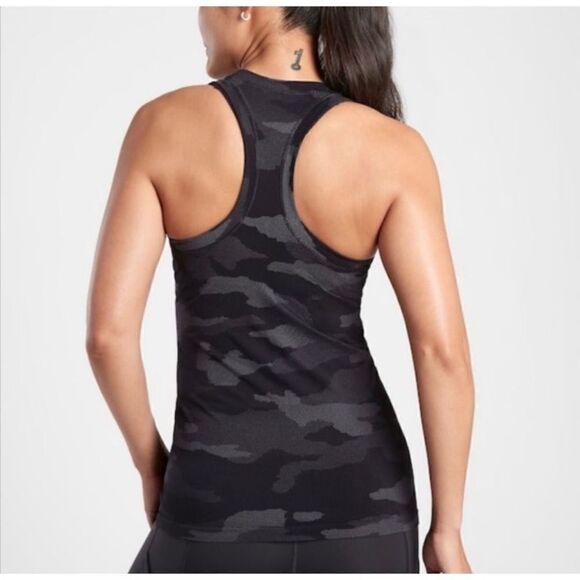 Athleta women’s black and gray camo limitless Razorback, tank top S/L - Picture 4 of 8